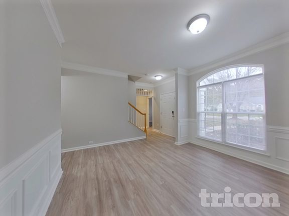 5th image of 191 Gabriel Dr