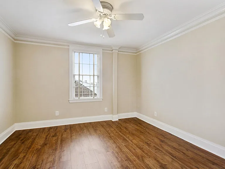 419 E Broughton St #4 — Photo 17