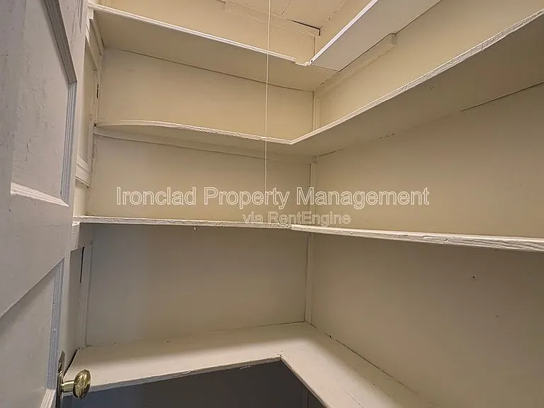 242 Washington St #1N — Photo 7