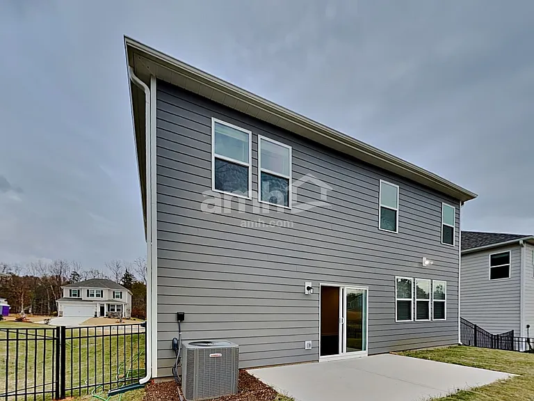 15712 Thomas Rd — Photo 31