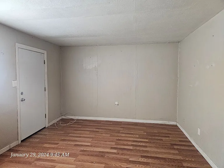 450 N Haskell Ave — Photo 11