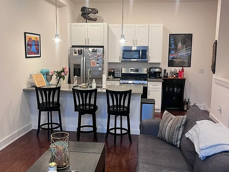 1115 Germantown Ave #2C — Photo 2