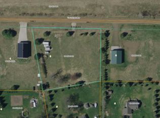 1753 Torchlight Rd, Isle, MN 56342