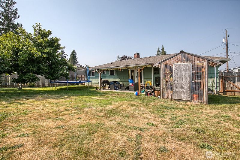 4th image of 118 Alder Drive