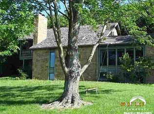 1670 N 600 Rd, Baldwin, KS 66006