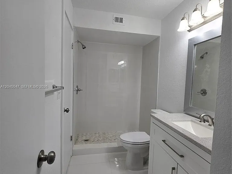 595 Vista Isles Dr #1913 — Photo 11