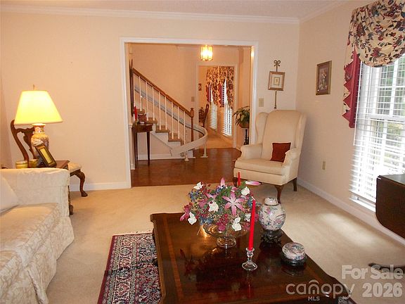 5th image of 4002 Trehurst Ct