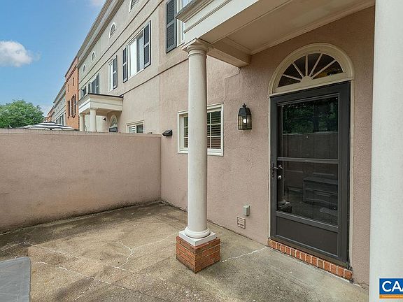 3rd image of 1554 Garden Ct