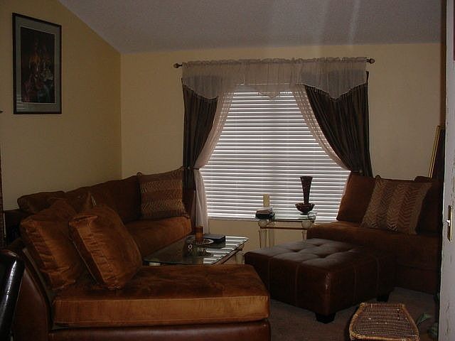 1st image of 5932 Long Peak Dr