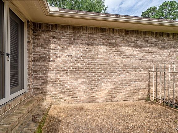 4th image of 3701 Kennebec St