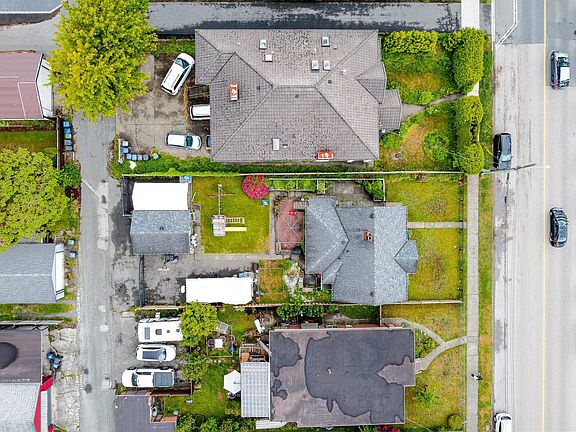 4th image of 907 6th St