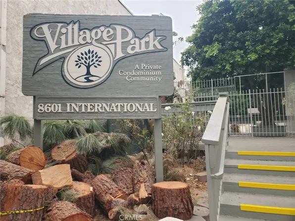 8601 International Ave Unit 166, Canoga Park, CA 91304