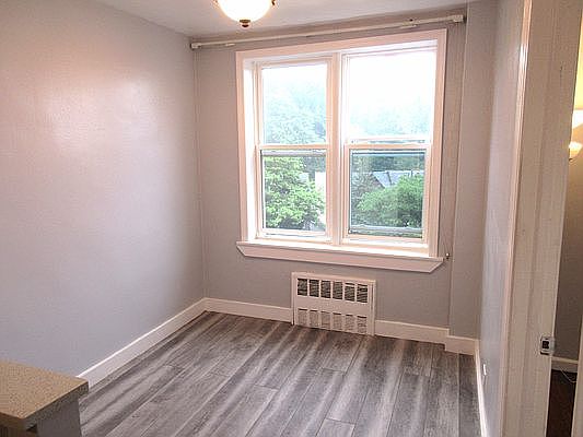 3rd image of 75-10 Yellowstone Blvd APT 5F