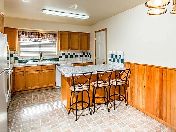 5th image of 1286 Fernwood Dr
