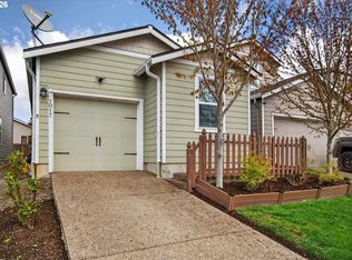 1017 S View Dr, Molalla, OR