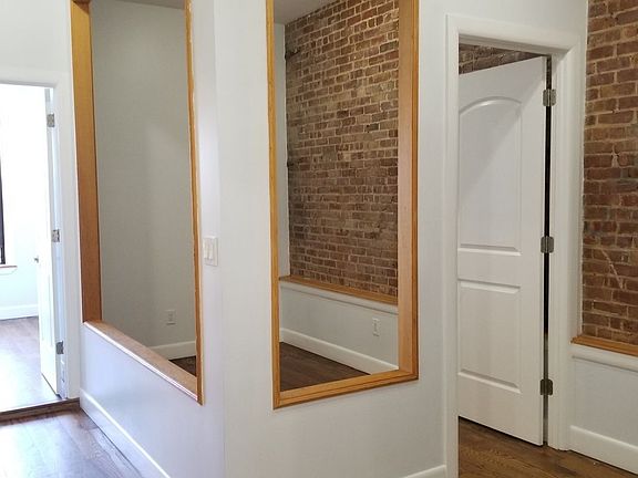 3rd image of 462 E 134th St