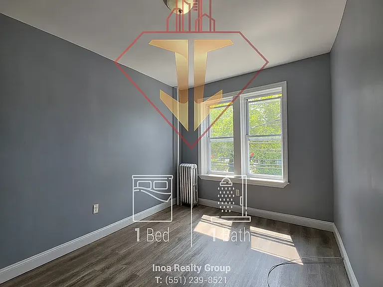 735 Avenue A #6 — Photo 11