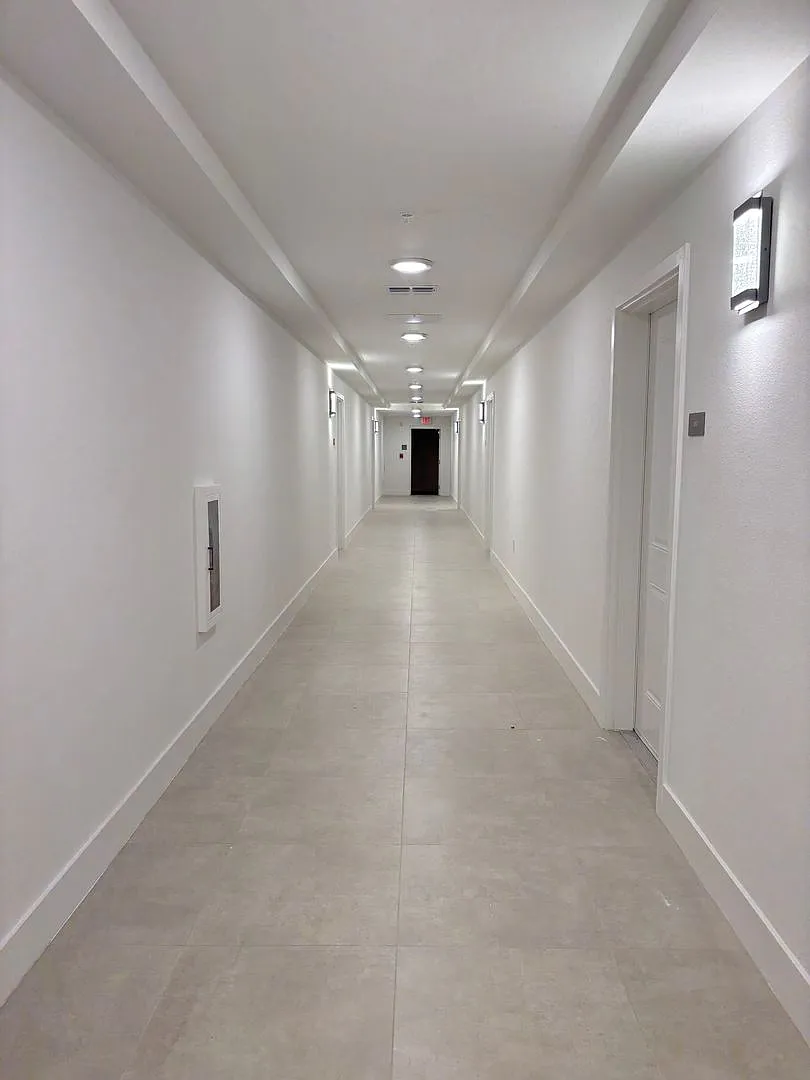 Beautiful And Brand New 1/1 +Den Apartment In Millenia Park — Photo 3