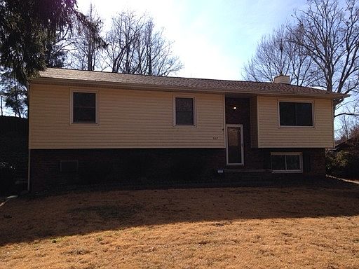 2nd image of 607 Monte Vista Rd