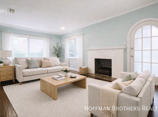 806 N Las Palmas Ave, Los Angeles, CA 90038