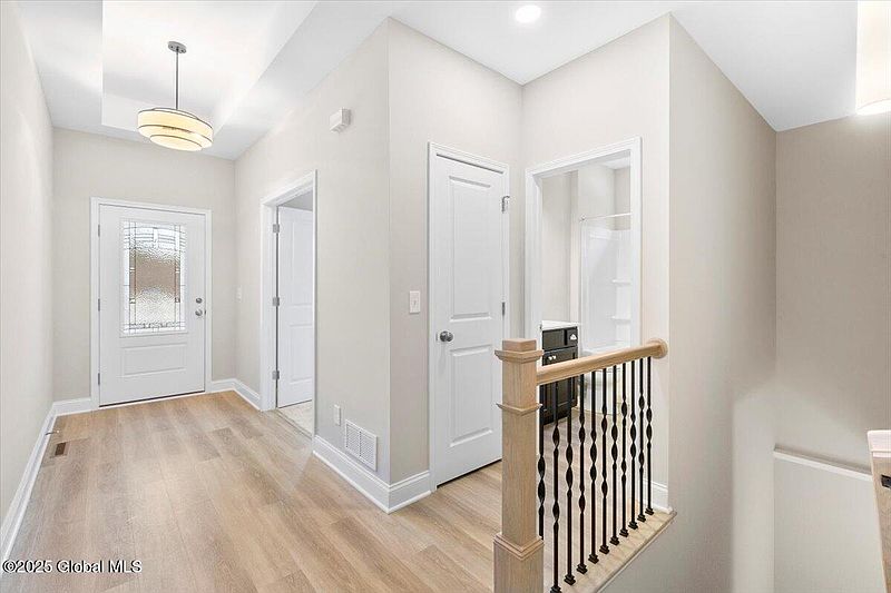 5th image of 11 Blue Ridge Drive