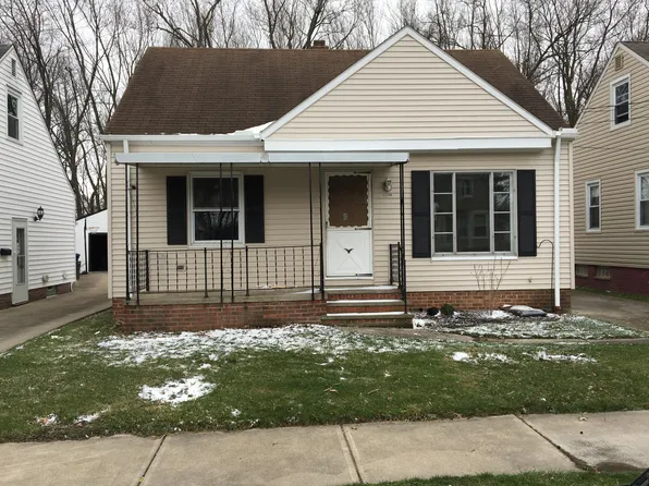 10017 Manoa Ave, Brooklyn, OH 44144