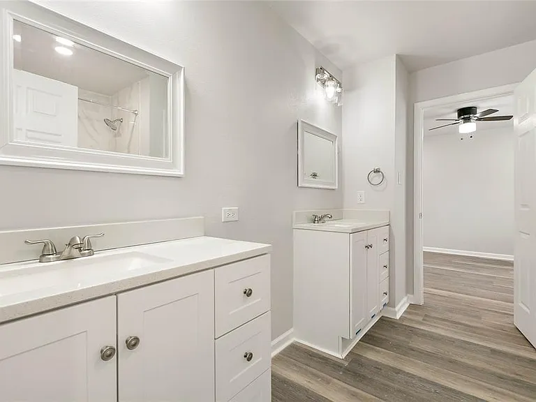 28402 Champion Oaks Dr #2 — Photo 12