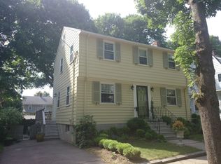 16 Rustic Rd, West Roxbury, MA 02132