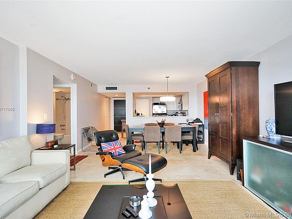 5th image of 400 S Pointe Dr APT 2306