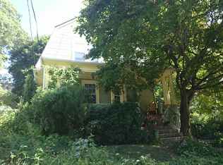 43 Manthorne Rd, West Roxbury, MA 02132