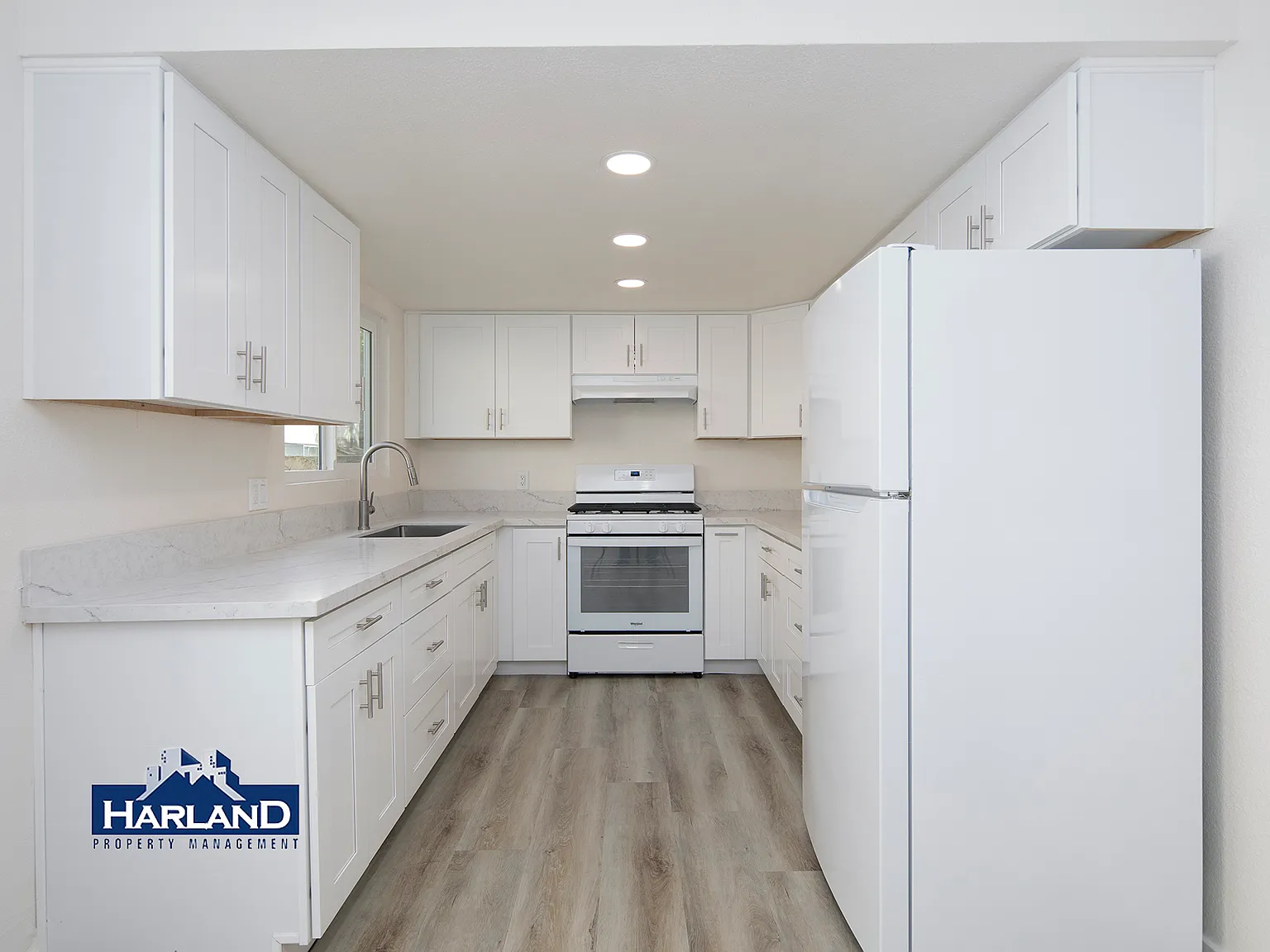 1107 B Ave (Driftwood) - A26 - 1 — Photo 2