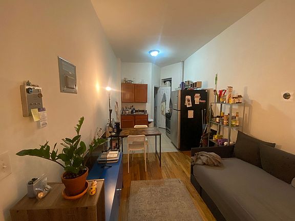 4th image of 528 Flatbush Ave #18