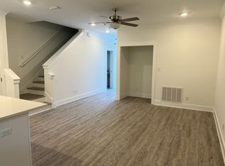 175 Date Palm Ln #1, Freeport, FL 32439