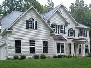 3831 Ivy Hill Dr, Hampstead, MD 21074