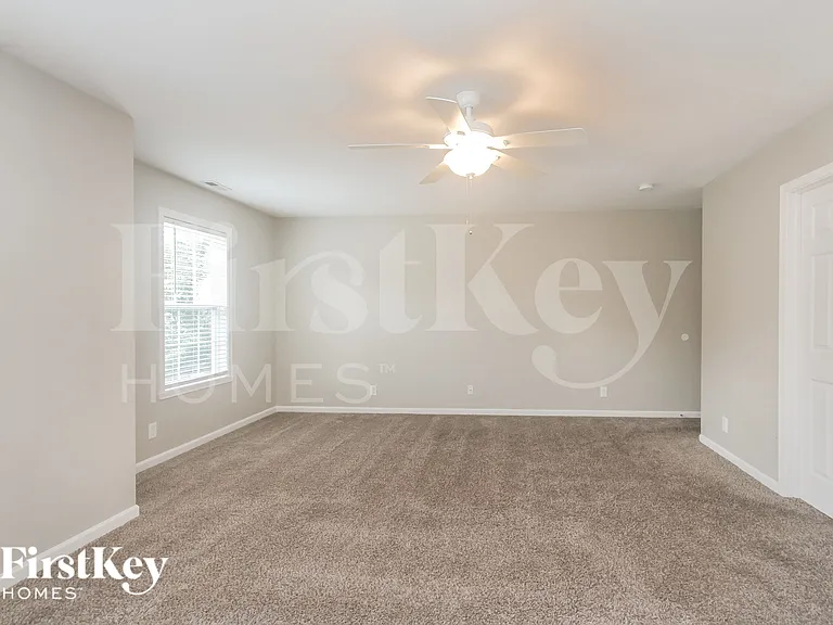 7203 Tresa Dr — Photo 10