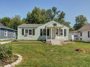 1329 E Pacific St, Springfield, MO 65803