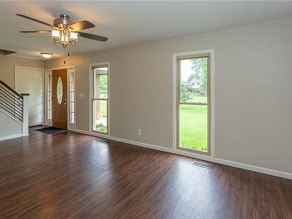 4th image of 1199 Westwind Dr