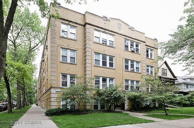 1st image of 1903 W Lunt Ave #1W