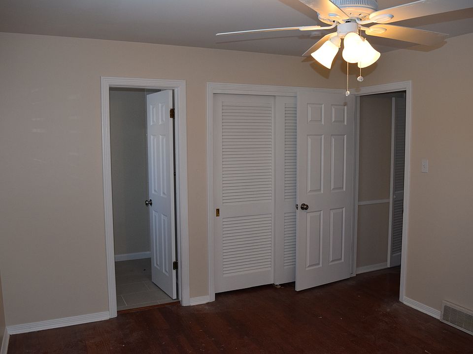 Master showing bathroom