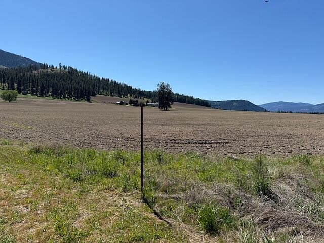 2nd image of Tbd Greenwood Loop Rd