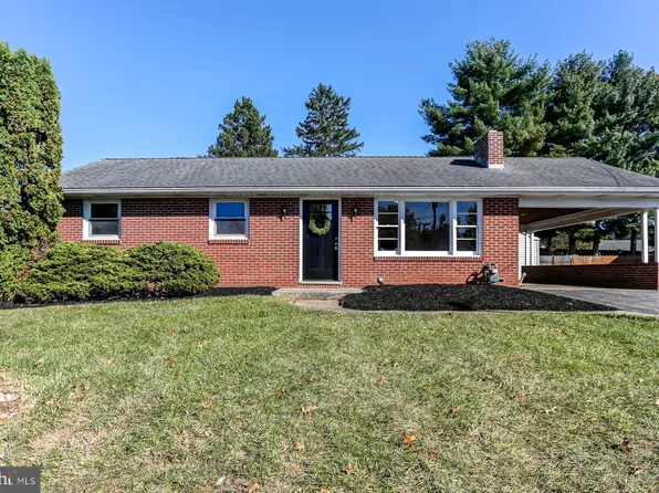 2360 Sycamore Rd, York, PA 17408