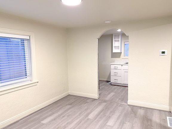 4th image of 222 8th St #1