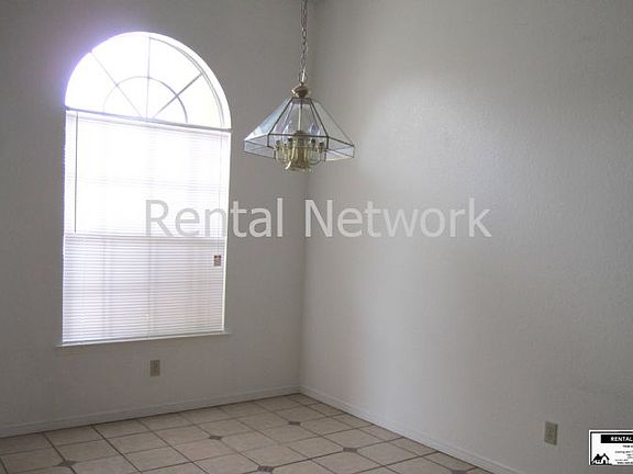 Kitchen/dinette