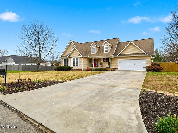 2nd image of 164 Wind Chase Way