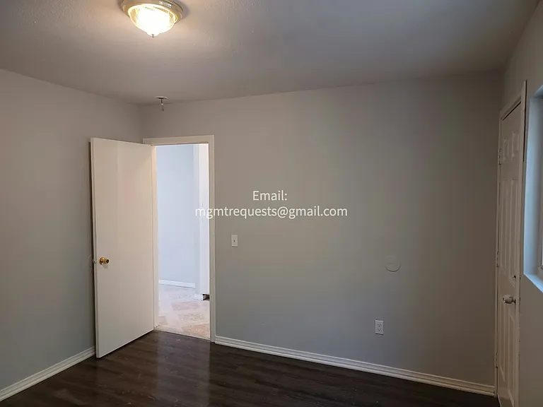 539 W Shamrock St #537 — Photo 5