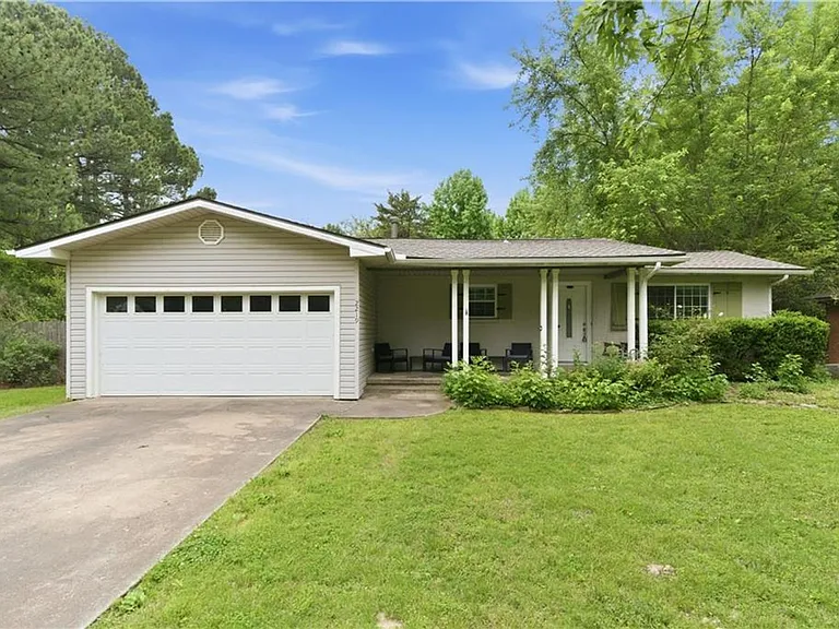 2219 W Ora Dr — Photo 1