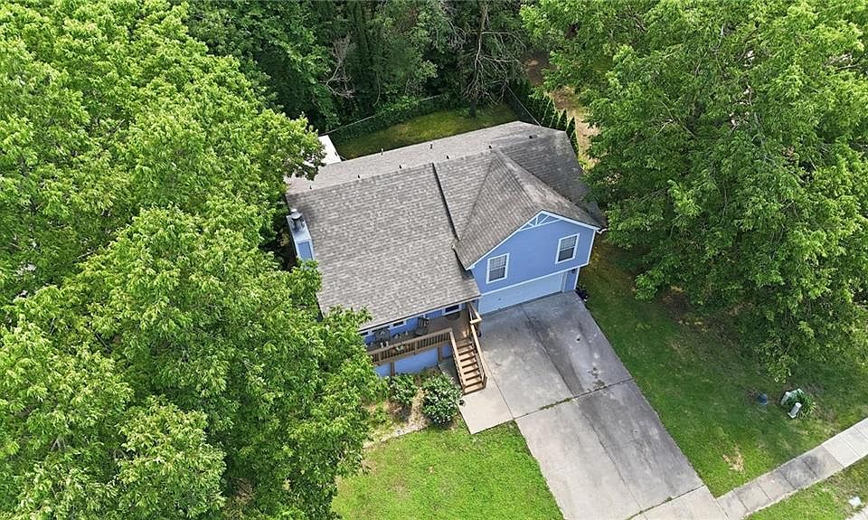 1st image of 403 Woodland Ave