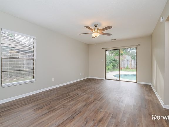 2nd image of 610 Shady Nook Dr