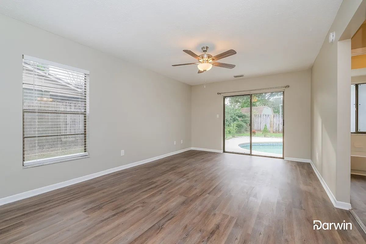 Building Photo - 610 Shady Nook Dr