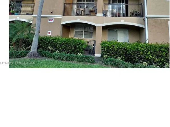 215 SW 117th Ter #14205, Hollywood, FL 33025